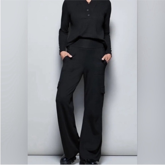 CAbi Pants - CAbi pants Black Wide-Leg chargo pant size small
